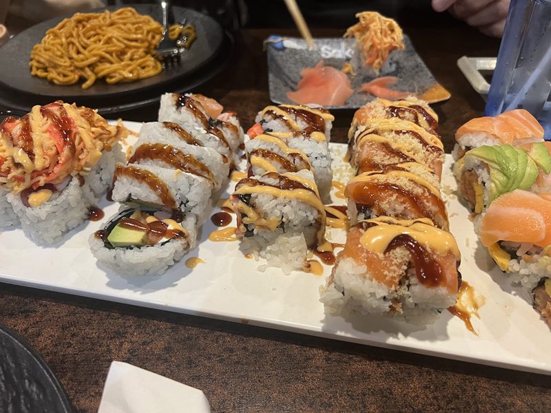 Saki Endless Sushi & Hibachi Restaurant food